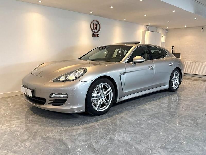 Begagnad Porsche Panamera S 400 HK (294 kW) 2010 Grå Sedan