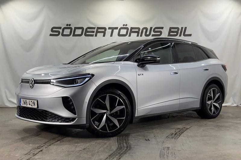 Silver Begagnad 2023 VW ID.4 GTX SUV | 289 900 kr (Bra pris) - Bild 1/4