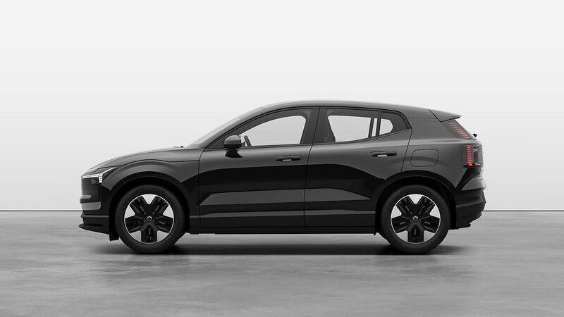 Svart Ny 2024 Volvo EX30 Core SUV | 379 500 kr (Marknadspris) - Bild 1/4