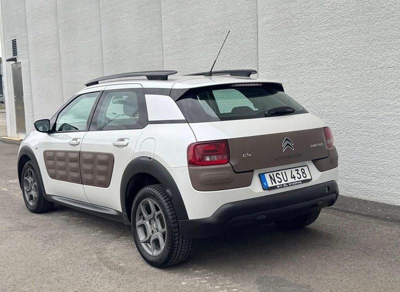 Begagnad Citroën C4 Cactus 92 HK (67 kW) 2014 Halvkombi