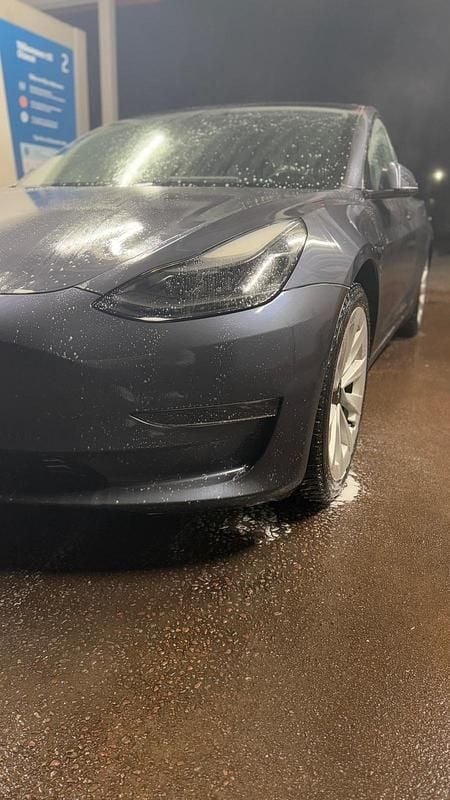 Begagnad Tesla Model 3 Long Range AWD 323 kW (440 HK) 2021 Sedan