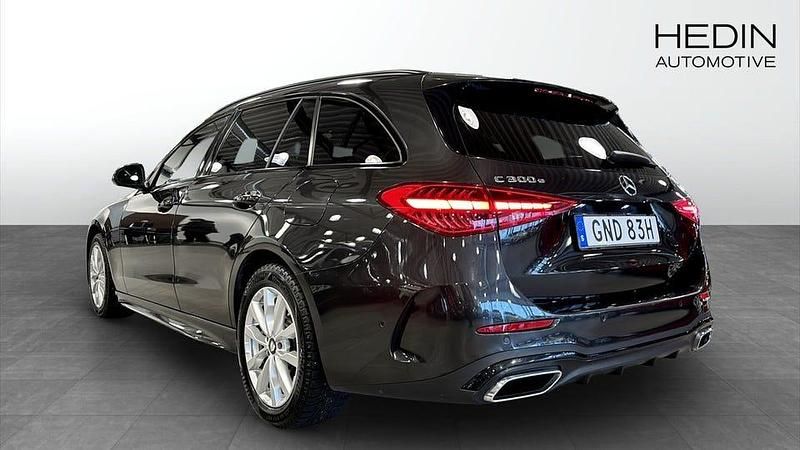 Begagnad Mercedes E300 AMG 204 HK (150 kW) 2022 Grå Kombi