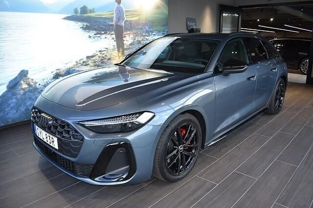 Blå Begagnad 2025 Audi A5 S-Line Sportkupé | 619 000 kr - Bild 1/4
