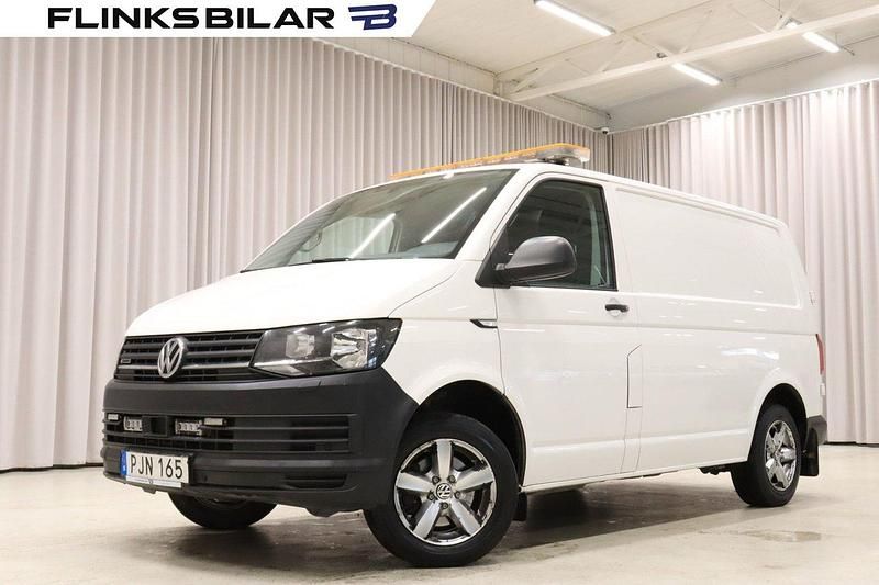 Vit Begagnad 2018 VW T6 Van | 279 700 kr (Marknadspris) - Bild 1/4
