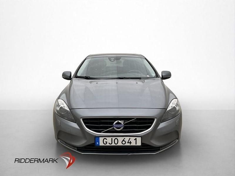 Begagnad Volvo V40 116 HK (85 kW) 2015 Grå Halvkombi
