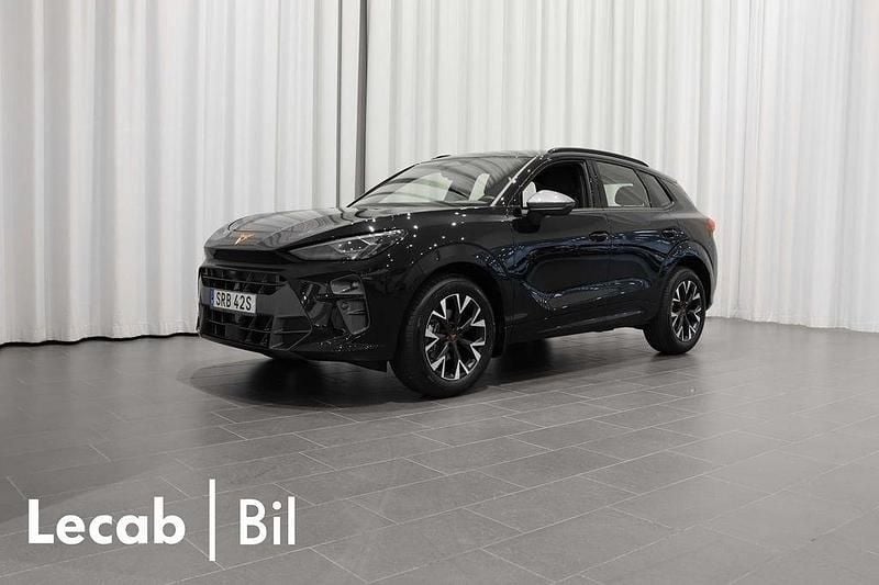 Svart (midnight black metallic) Ny 2025 Cupra Terramar SUV | 440 500 kr (Marknadspris) - Bild 1/4