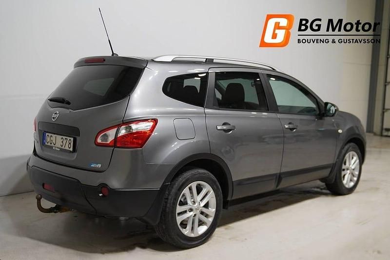 Begagnad Nissan Qashqai +2 131 HK (96 kW) 2012 Grå SUV