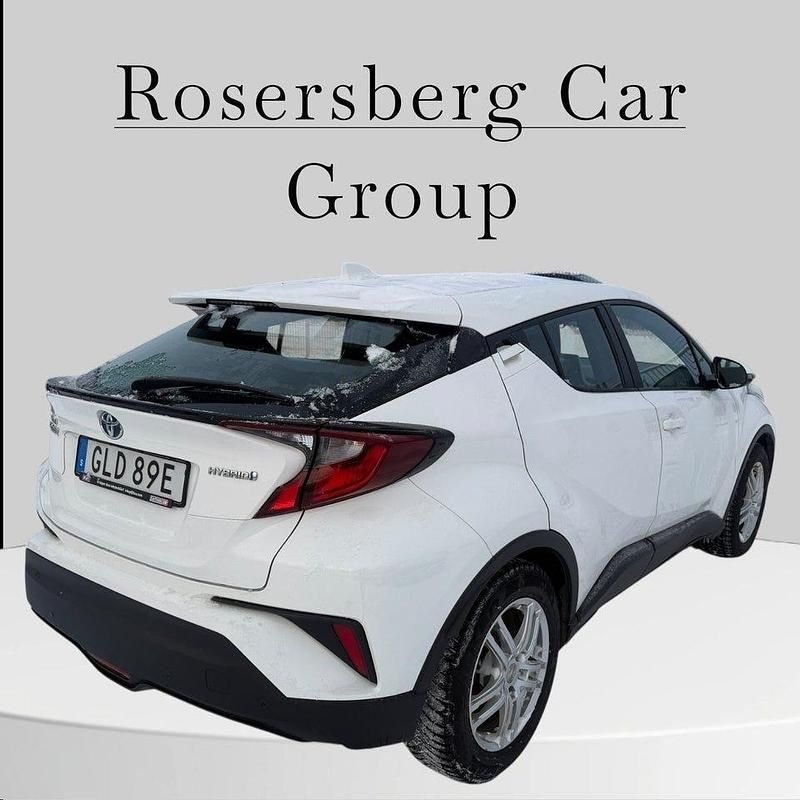Vit Begagnad 2022 Toyota C-HR Active SUV | 179 875 kr - Bild 1/4