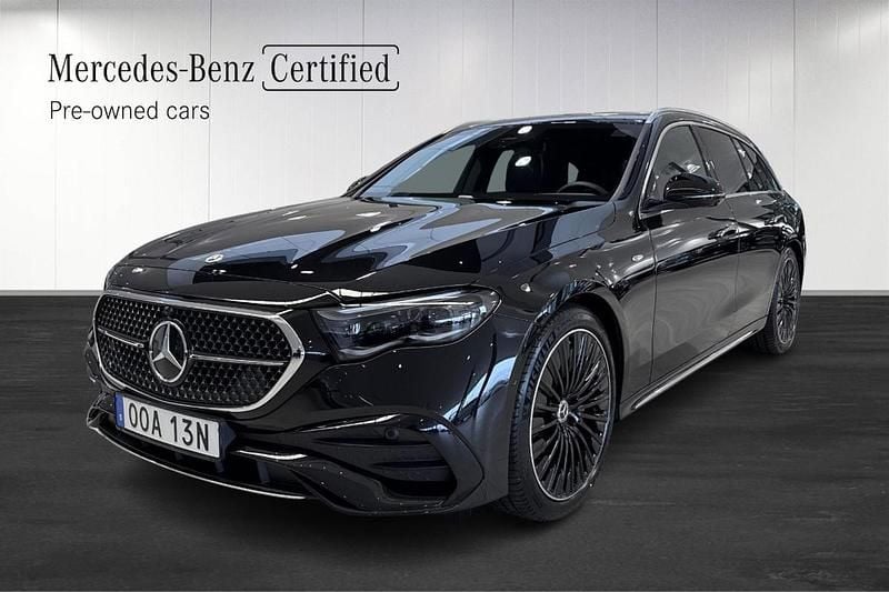 Svart (black) Begagnad 2025 Mercedes E300 AMG Kombi | 749 900 kr (Bra pris) - Bild 1/4