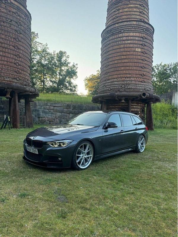 Grå Begagnad 2016 BMW 320 M Sport Kombi | 189 000 kr (Lite dyr) - Bild 1/4