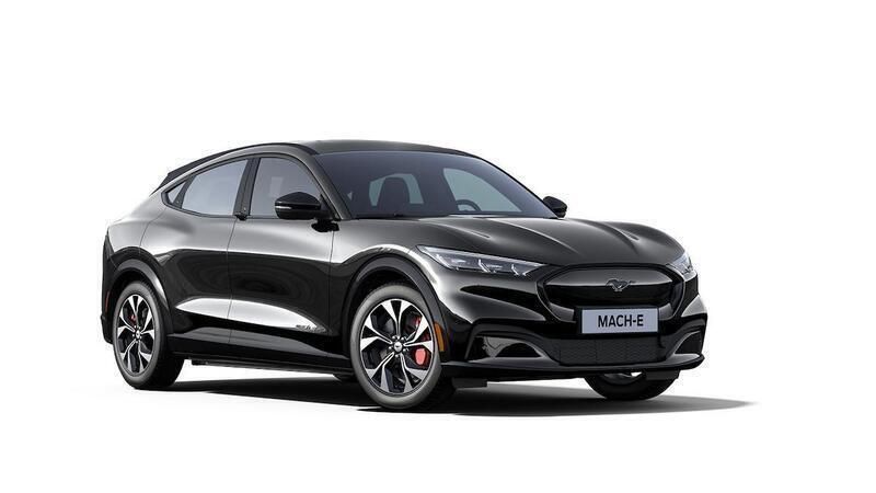Svart Begagnad 2022 Ford Mustang Mach-E SUV | 399 900 kr (Bra pris) - Bild 1/4