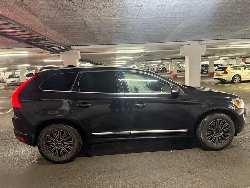 Begagnad Volvo XC60 306 HK (225 kW) 2015 SUV