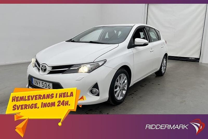 Vit Begagnad 2014 Toyota Auris Active Halvkombi | 107 800 kr (Lite dyr) - Bild 1/3