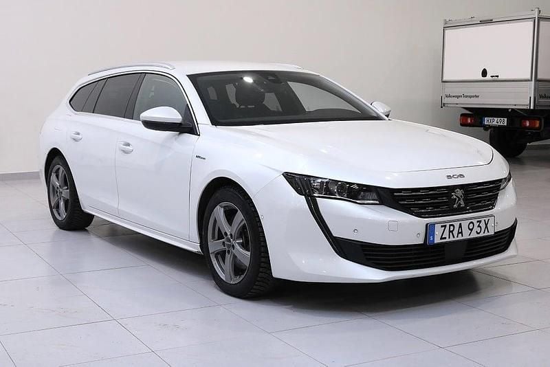 Begagnad Peugeot 508 SW 224 HK (164 kW) 2021 Vit Kombi