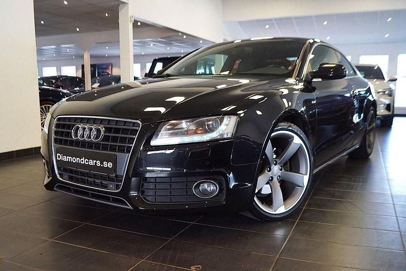 Svart Begagnad 2011 Audi A5 Sportkupé | 124 900 kr (Marknadspris) - Bild 1/4