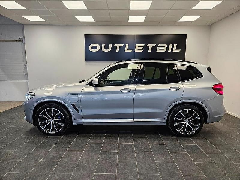 Begagnad BMW X3 M Sport 184 HK (135 kW) 2020 Silver SUV