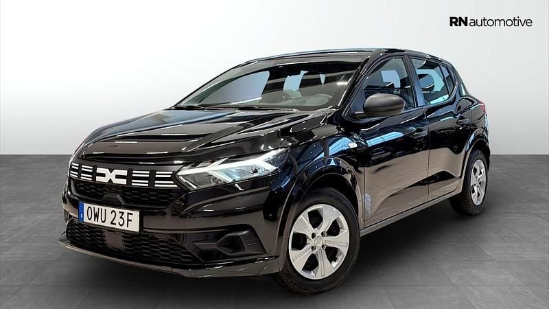 Begagnad Dacia Sandero Essentiel 91 HK (66 kW) 2022 Svart