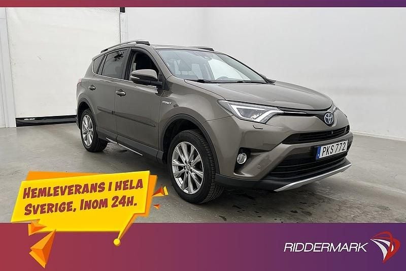 Brun Begagnad 2017 Toyota RAV4 Hybrid Executive SUV | 228 900 kr (Marknadspris) - Bild 1/3