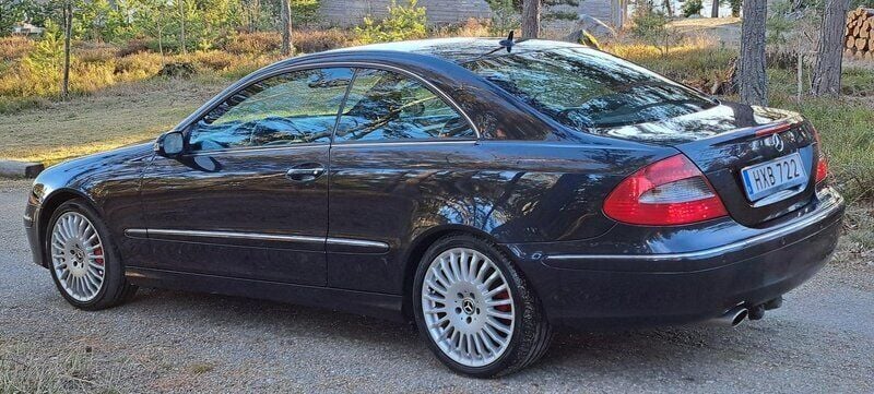 Begagnad 2009 Mercedes CLK200 Sportkupé | 85 000 kr - Bild 1/4