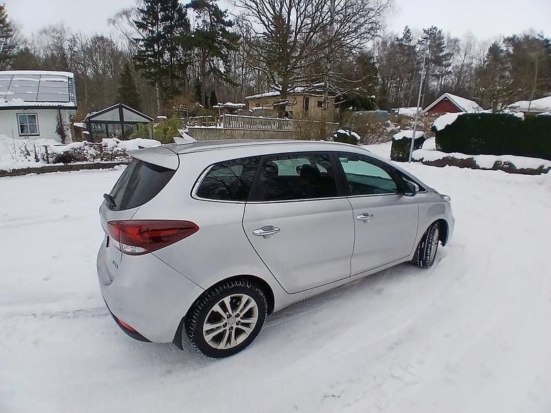 Begagnad Kia Carens 141 HK (103 kW) 2018 Grå Minibuss