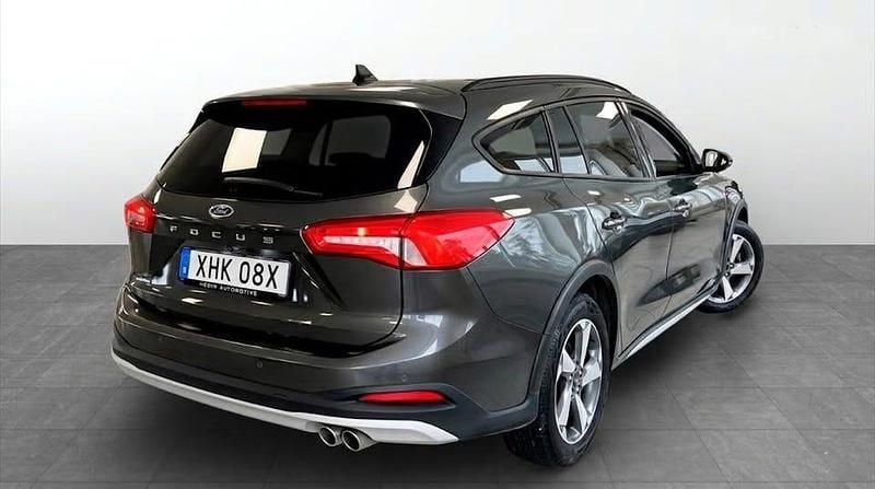 Begagnad Ford Focus 125 HK (91 kW) 2023