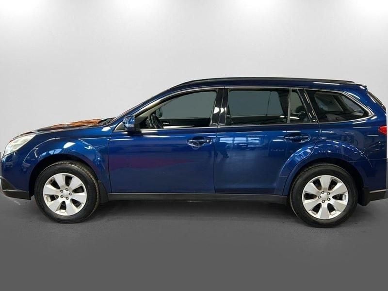 Begagnad Subaru Outback 167 HK (122 kW) 2010 Blå Kombi