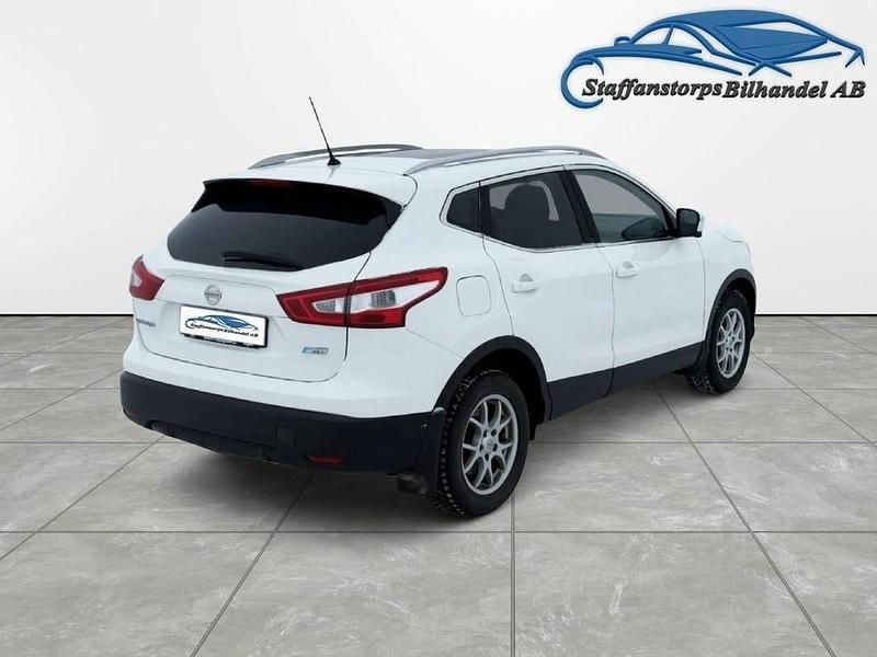 Begagnad Nissan Qashqai Tekna 110 HK (80 kW) 2014 Vit SUV