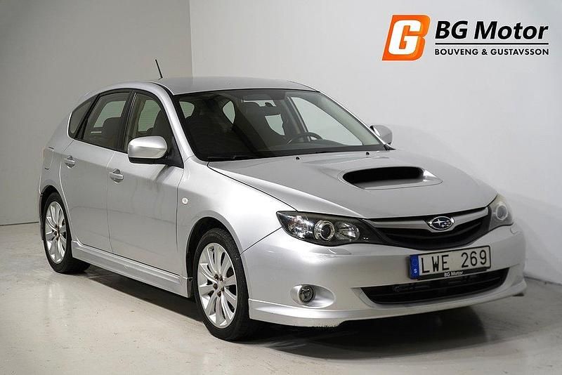 Silver Begagnad 2011 Subaru Impreza Active Halvkombi | 79 900 kr (Dyr) - Bild 1/4