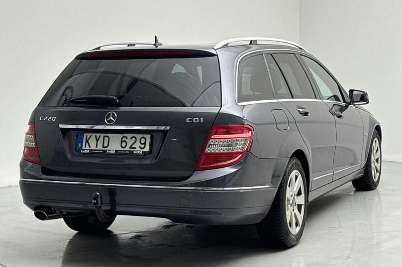 Begagnad Mercedes C220 Avantgarde 170 HK (125 kW) 2011 Mörkgrå Kombi