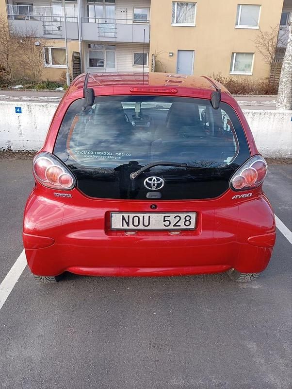 Begagnad Toyota Aygo 68 HK (50 kW) 2010 Halvkombi