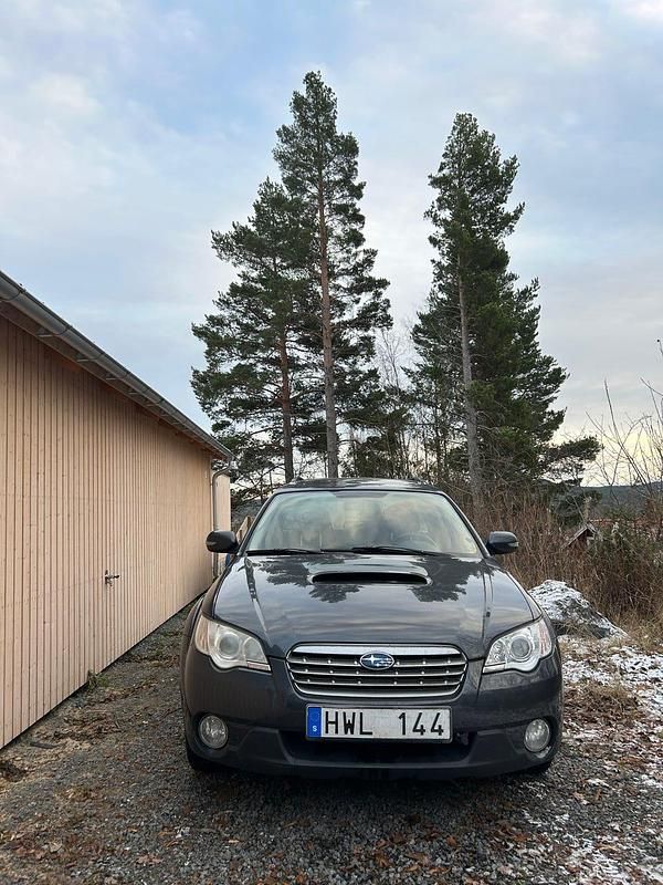 Begagnad 2009 Subaru Outback Kombi | 8 500 kr (Superpris) - Bild 1/4