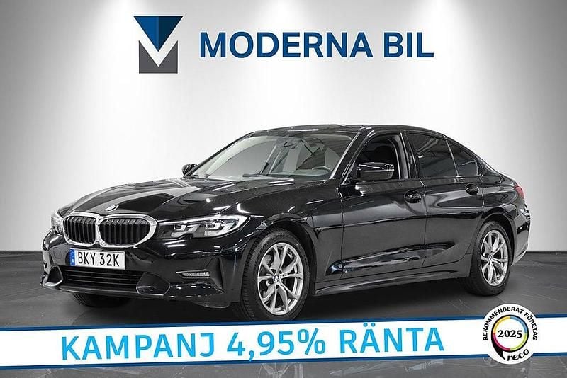 Svart Begagnad 2019 BMW 320 Sport Line Sedan | 254 900 kr (Bra pris) - Bild 1/4