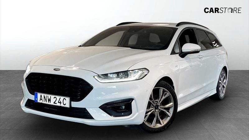 Vit Begagnad 2022 Ford Mondeo ST-Line Kombi | 219 900 kr (Superpris) - Bild 1/4