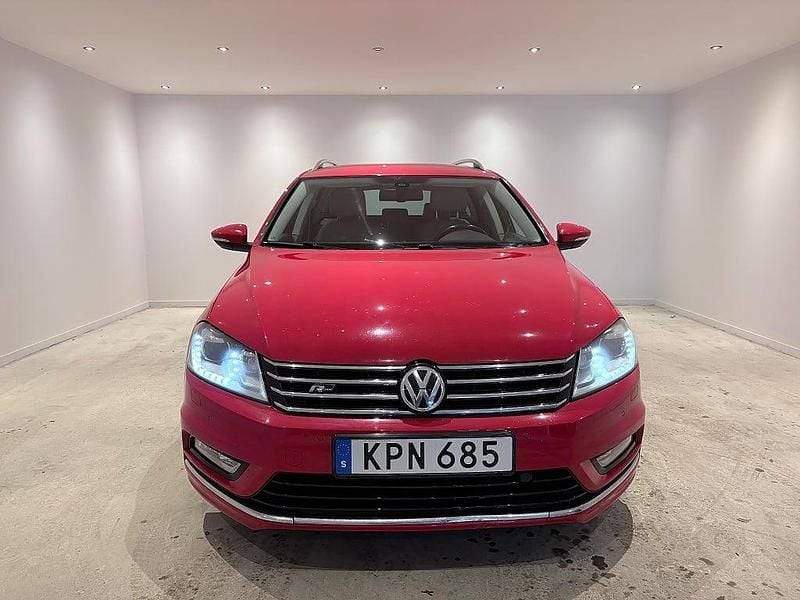 Begagnad VW Passat 150 HK (110 kW) 2013 Röd Kombi