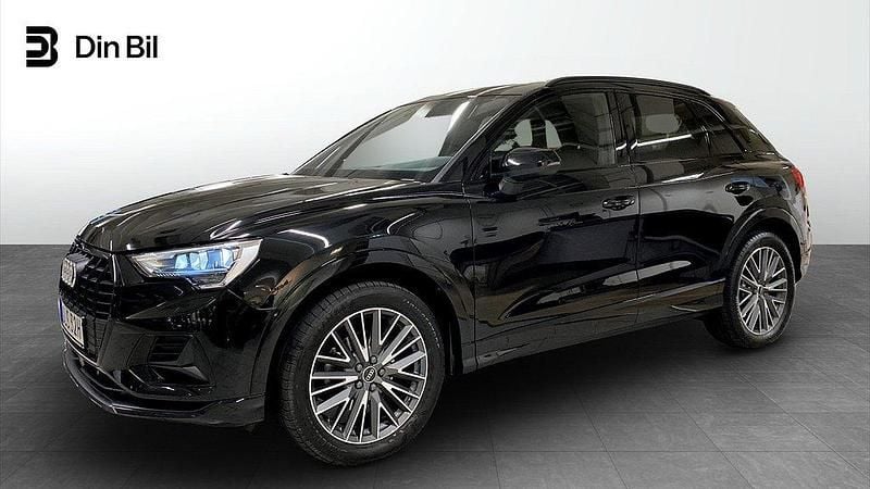 Svart Begagnad 2021 Audi Q3 Advanced SUV | 259 000 kr (Marknadspris) - Bild 1/4