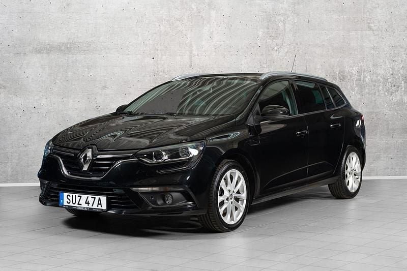 Svart Begagnad 2020 Renault Mégane GrandTour Zen Kombi | 159 000 kr (Marknadspris) - Bild 1/4