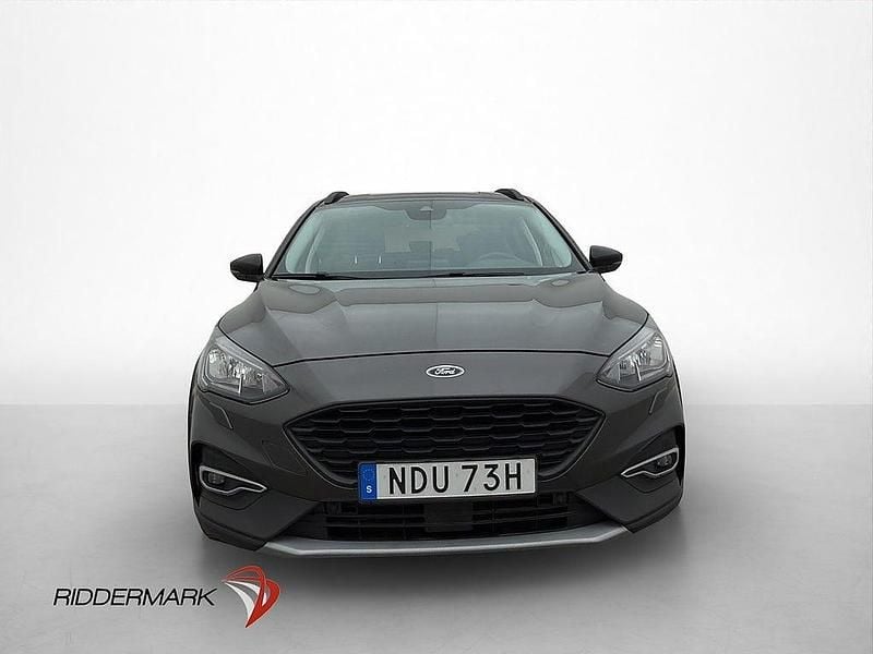 Begagnad Ford Focus Active 125 HK (91 kW) 2019 Grå Halvkombi