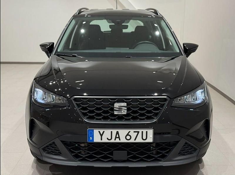 Begagnad Seat Arona Style 116 HK (85 kW) 2024 Midnight black metallic SUV