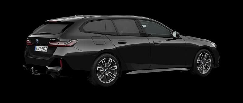 Ny BMW 530e Shadowline 299 HK (219 kW) 2026 Kombi