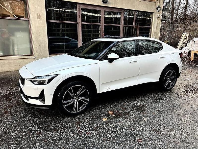 Begagnad Polestar 2 Long Range Dual motor 300 kW (408 HK) 2021 Vit Halvkombi