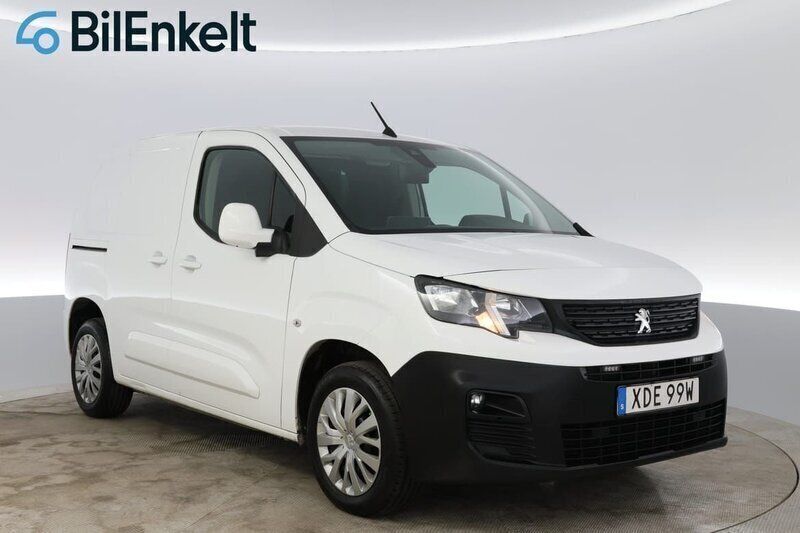 Vit Begagnad 2020 Peugeot Partner Minibuss | 139 900 kr (Superpris) - Bild 1/4