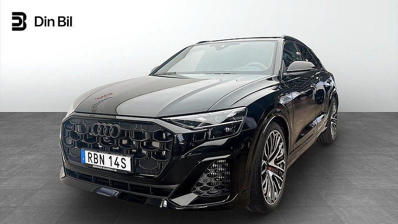 Svart (mytsvart metallic) Begagnad 2024 Audi Q8 Design SUV | 1 099 000 kr (Dyr) - Bild 1/4