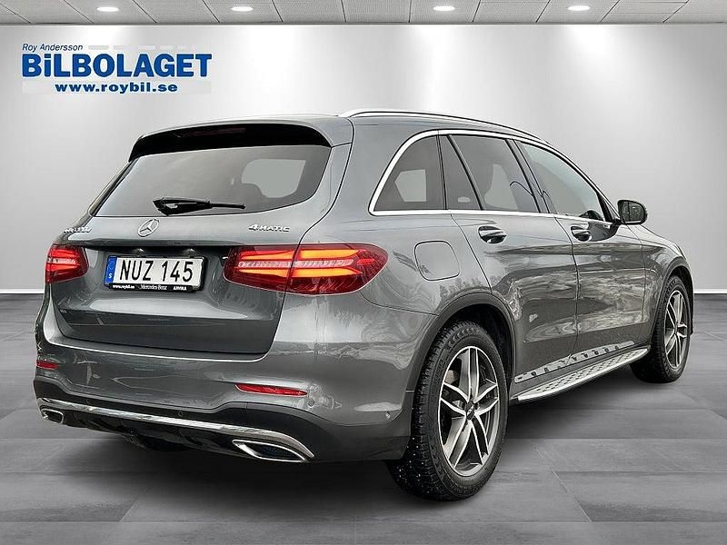 Begagnad Mercedes GLC220 AMG line 170 HK (125 kW) 2015 Grå SUV