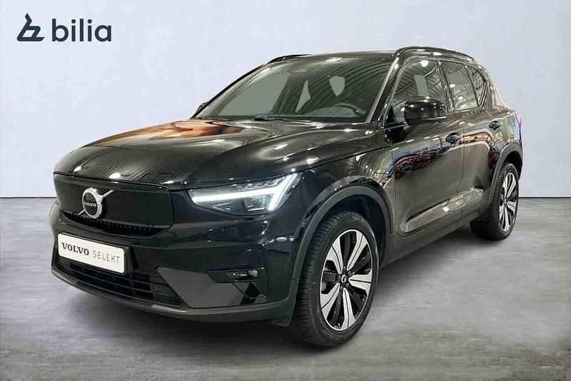 Svart Begagnad 2023 Volvo XC40 Single Motor SUV | 339 900 kr - Bild 1/1
