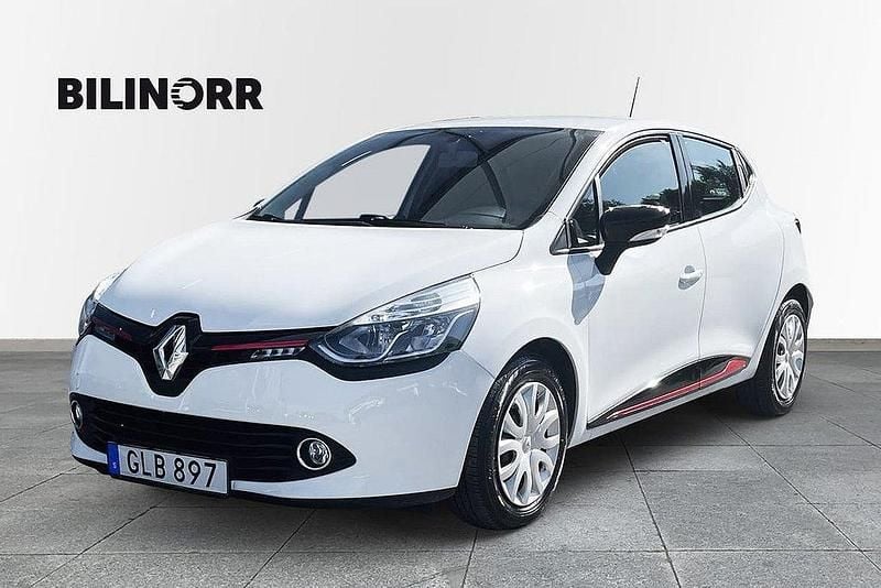 Vit Begagnad 2014 Renault Clio IV Halvkombi | 84 900 kr (Marknadspris) - Bild 1/4