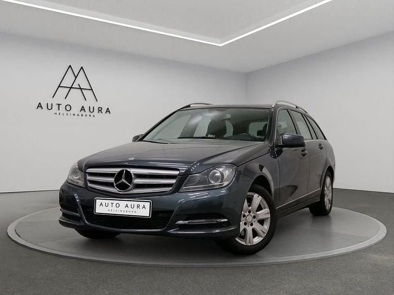 Mörkgrå (grå) Begagnad 2014 Mercedes C220 Avantgarde Kombi | 149 900 kr (Superpris) - Bild 1/4