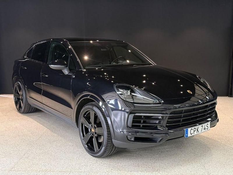 Begagnad Porsche Cayenne Chrono 463 HK (340 kW) 2020 Svart SUV