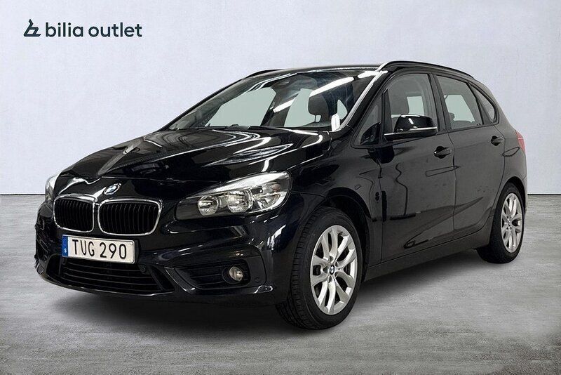 Svart Begagnad 2015 BMW 218 Active Tourer Advantage Minibuss | 124 900 kr (Marknadspris) - Bild 1/4