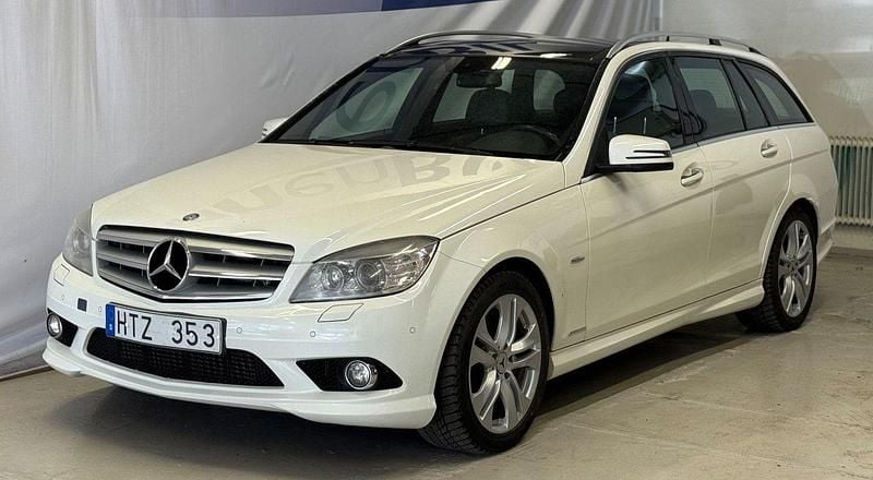 Vit Begagnad 2008 Mercedes C320 AMG Kombi | 69 500 kr (Marknadspris) - Bild 1/4
