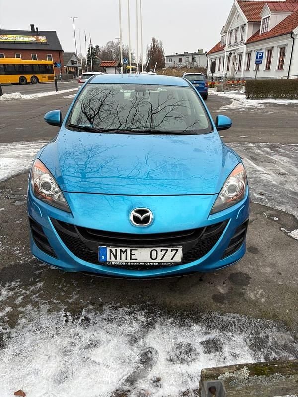Begagnad Mazda 3 Inclusive 105 HK (77 kW) 2009